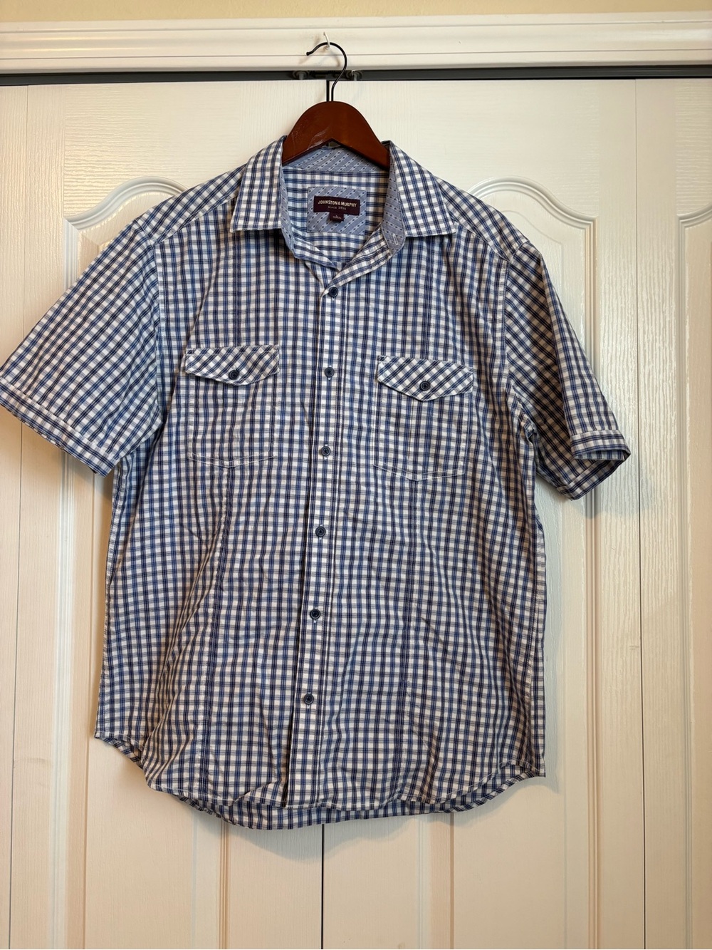 Johnston & Murphy Blue and White Gingham Short-Sleeve Button-Down Shirt